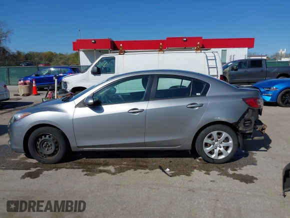 2013 Mazda Mazda3 i Sport with VIN JM1BL1U82D1709356, listed as a IAAI auction lot 42065418 with 122,622 mi miles. Bid and sale history available at carsss.com. Image 15.