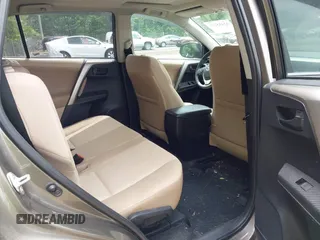 2013 Toyota RAV4 XLE z VIN 2T3RFREV8DW105935, wystawiony jako IAAI lot #42435221 z przebiegiem 272 202 mil mil oraz . Historia ofert i sprzedaży dostępna na DreamBid. Obrazek 8.