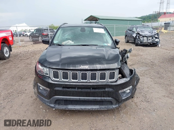 2018 Jeep Compass Latitude z VIN 3C4NJDBB6JT480333, wystawiony jako IAAI lot #42308613 z przebiegiem 64 307 mil mil oraz . Historia ofert i sprzedaży dostępna na DreamBid. Obrazek 12.