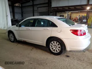 2008 Chrysler Sebring LX z VIN 1C3LC46J78N197778, wystawiony jako Copart lot #56475565 z przebiegiem 65 369 mil mil oraz Tytuł czysty. Historia ofert i sprzedaży dostępna na DreamBid. Obrazek 2.