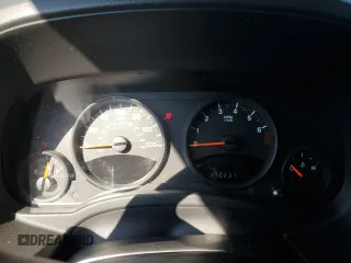 2011 Jeep Patriot Latitude z VIN 1J4NF1GB0BD131856, wystawiony jako Copart lot #56222005 z przebiegiem 172 231 mil mil oraz Szkoda całkowita • Salvage title. Historia ofert i sprzedaży dostępna na DreamBid. Obrazek 9.