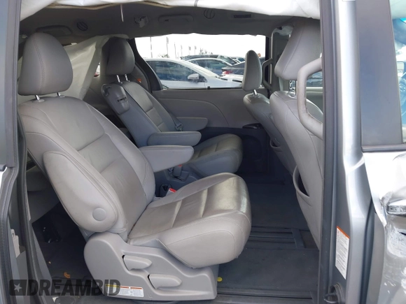 2017 Toyota Sienna XLE Auto Access Seat with VIN 5TDYZ3DC6HS809784, listed as a IAAI auction lot 41546264 with 98,937 mi miles and . Bid and sale history available at DreamBid. Image 8.