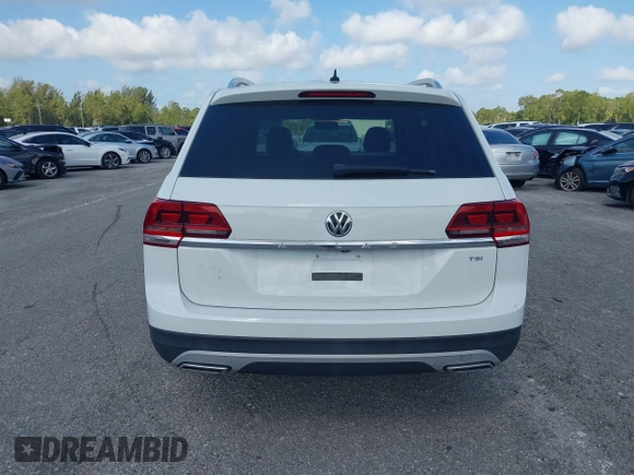 2018 Volkswagen Atlas S с VIN 1V2AP2CAXJC540812, выставлен на аукционе IAAI как лот 41443187 с пробегом 83 511 миль миль и . История ставок и продаж доступна на DreamBid. Изображение 16.