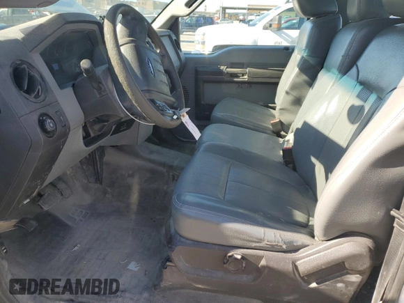 2013 Ford F-250 XL z VIN 1FT7X2A62DEB03759, wystawiony jako Copart lot #84110354 z przebiegiem 242 637 mil mil oraz Szkoda całkowita • Salvage title. Historia ofert i sprzedaży dostępna na DreamBid. Obrazek 7.