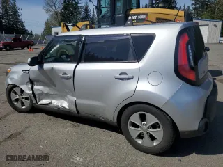 2015 Kia Soul with VIN KNDJN2A26F7808936, listed as a Copart auction lot 53121355 with 84,053 mi miles and Salvage Title. Bid and sale history available at carsss.com. Image 2.