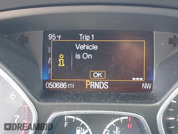 2018 Ford Escape S z VIN 1FMCU0F7XJUB36437, wystawiony jako IAAI lot #42248034 z przebiegiem 50 686 mil mil oraz . Historia ofert i sprzedaży dostępna na DreamBid. Obrazek 15.