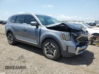 2023 Kia Telluride S with VIN 5XYP64GC0PG354867, listed as a Copart auction lot 55925425 with 32,597 mi miles and Salvage title. Bid and sale history available at DreamBid. Image 4.