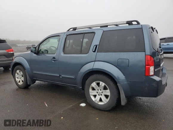 2005 Nissan Pathfinder SE z VIN 5N1AR18W65C705332, wystawiony jako Copart lot #86779704 z przebiegiem 119 877 mil mil oraz Czysty tytuł • Clean title. Historia ofert i sprzedaży dostępna na DreamBid. Obrazek 2.