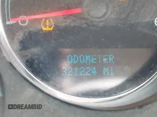 2009 GMC Yukon Denali z VIN 1GKFK03259R271652, wystawiony jako IAAI lot #42463982 z przebiegiem Nie podano mil oraz . Historia ofert i sprzedaży dostępna na DreamBid. Obrazek 15.