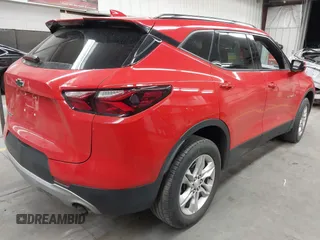 2022 Chevrolet Blazer LT with VIN 3GNKBCR49NS125144, listed as a IAAI auction lot 42453422 with 89,888 mi miles and . Bid and sale history available at DreamBid. Image 4.