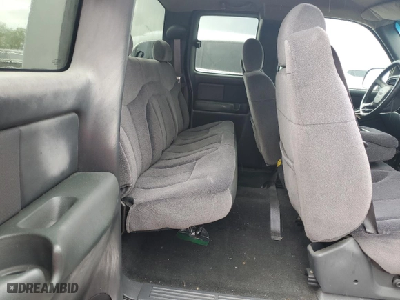 2002 GMC Sierra 1500 SLE with VIN 2GTEC19V521168547, listed as a Copart auction lot 50972115 with 77,313 mi miles and Clean Title. Bid and sale history available at carsss.com. Image 10.