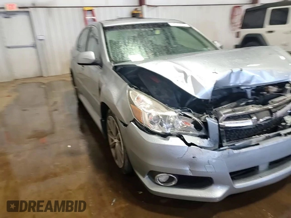 2014 Subaru Legacy Special Sports z VIN 4S3BMBJ69E3009992, wystawiony jako Copart lot #56835665 z przebiegiem 162 605 mil mil oraz Szkoda całkowita • Salvage title. Historia ofert i sprzedaży dostępna na DreamBid. Obrazek 13.
