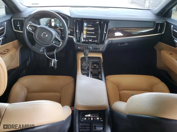 2017 Volvo S90 Momentum with VIN YV1102AK3H1006357, listed as a Copart auction lot 43386755 with 129,043 mi miles and Clean Title. Bid and sale history available at carsss.com. Image 8.