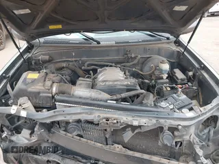 2004 Toyota Tundra Ltd with VIN 5TBET38184S446873, listed as a IAAI auction lot 41351178 with 469,530 mi miles. Bid and sale history available at carsss.com. Image 10.