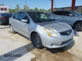 2010 Nissan Sentra SR with VIN 3N1AB6AP6AL728703, listed as a IAAI auction lot 42134551 with 212,257 mi miles and . Bid and sale history available at DreamBid. Image 1.