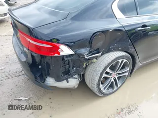 2017 Jaguar XE 35t Premium with VIN SAJAJ4BVXHA972195, listed as a IAAI auction lot 41694337 with 71,239 mi miles. Bid and sale history available at carsss.com. Image 6.