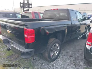 2018 Chevrolet Silverado 1500 Custom with VIN 1GCRCPEC0JZ321723, listed as a IAAI auction lot 41534756 with 44,224 mi miles. Bid and sale history available at carsss.com. Image 4.