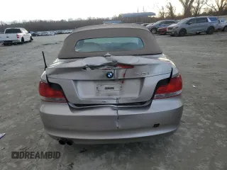 2010 BMW 1 Series 128i z VIN WBAUL7C53AVJ77295, wystawiony jako Copart lot #86122734 z przebiegiem 138 270 mil mil oraz Szkoda całkowita • Salvage title. Historia ofert i sprzedaży dostępna na DreamBid. Obrazek 6.