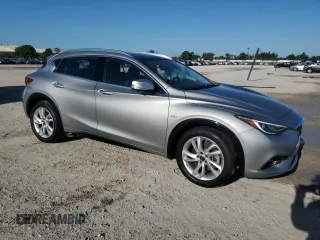 2019 Infiniti QX30 ESSENTIAL with VIN SJKCH5CP3KA010348, listed as a Copart auction lot 49908774 with 34,161 mi miles. Bid and sale history available at carsss.com. Image 4.