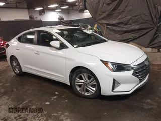 2020 Hyundai Elantra Value Edition z VIN 5NPD84LF7LH613807, wystawiony jako IAAI lot #41387805 z przebiegiem 51 379 mil mil oraz . Historia ofert i sprzedaży dostępna na DreamBid. Obrazek 1.