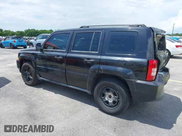 2009 Jeep Patriot Sport with VIN 1J4FT28BX9D140446, listed as a IAAI auction lot 40098694 with 202,342 mi miles and . Bid and sale history available at DreamBid. Image 3.