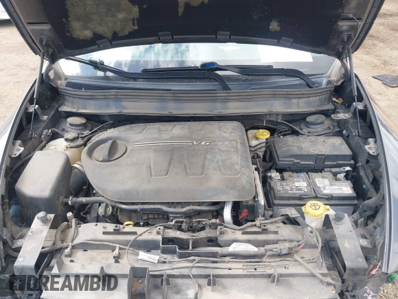 2018 Jeep Cherokee Latitude with VIN 1C4PJMCX3JD512650, listed as a IAAI auction lot 42609914 with 128,791 mi miles and . Bid and sale history available at DreamBid. Image 10.