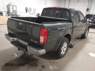 2013 Nissan Frontier SV z VIN 1N6AD0EV3DN762841, wystawiony jako IAAI lot #42296408 z przebiegiem 135 191 mil mil oraz . Historia ofert i sprzedaży dostępna na DreamBid. Obrazek 4.