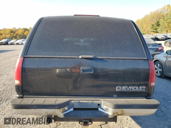 1994 Chevrolet Suburban with VIN 1GNFK16K0RJ417930, listed as a Copart auction lot 77583634 with 252,477 mi miles and Salvage Title. Bid and sale history available at carsss.com. Image 6.