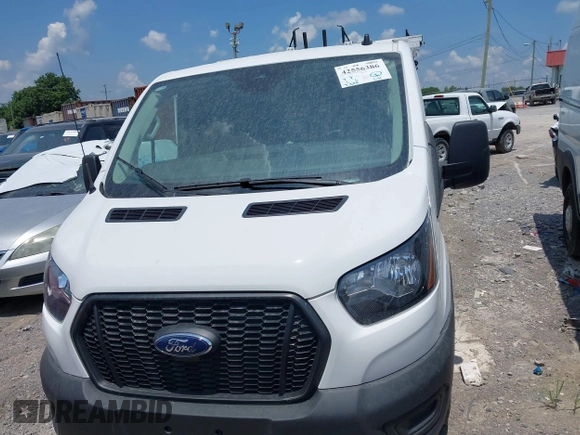 2024 Ford Transit Cargo with VIN 1FTBR1Y89RKA77093, listed as a IAAI auction lot 42556386 with 3,290 mi miles and . Bid and sale history available at DreamBid. Image 12.