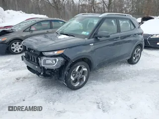 2024 Hyundai Venue SEL z VIN KMHRC8A39RU317444, wystawiony jako IAAI lot #41596048 z przebiegiem 8 619 mil mil oraz . Historia ofert i sprzedaży dostępna na DreamBid. Obrazek 17.