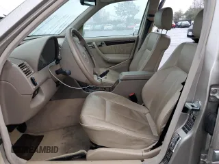1999 Mercedes-Benz C 230/260/280/320 with VIN WDBHA29G9XA747479, listed as a Copart auction lot 85395074 with 98,299 mi miles and Salvage Title. Bid and sale history available at carsss.com. Image 7.