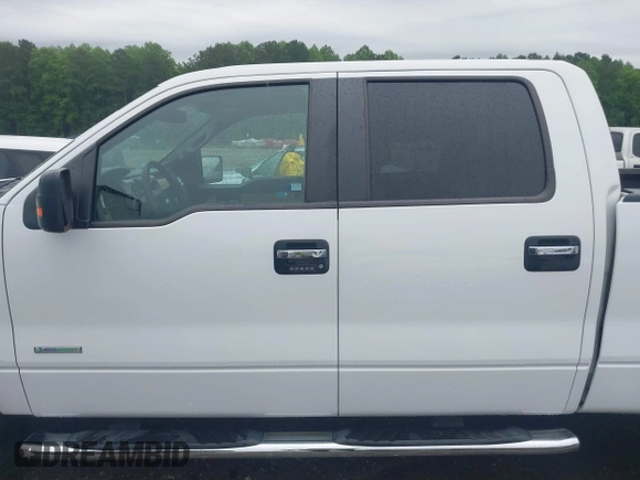 2014 Ford F-150 XL with VIN 1FTFW1CT3EFC39602, listed as a IAAI auction lot 42340659 with 61,464 mi miles and . Bid and sale history available at DreamBid. Image 14.