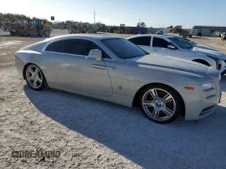 2015 Rolls-Royce Wraith z VIN SCA665C52FUX85269, wystawiony jako Copart lot #77326374 z przebiegiem Nie podano mil oraz Szkody całkowita. Historia ofert i sprzedaży dostępna na DreamBid. Obrazek 4.