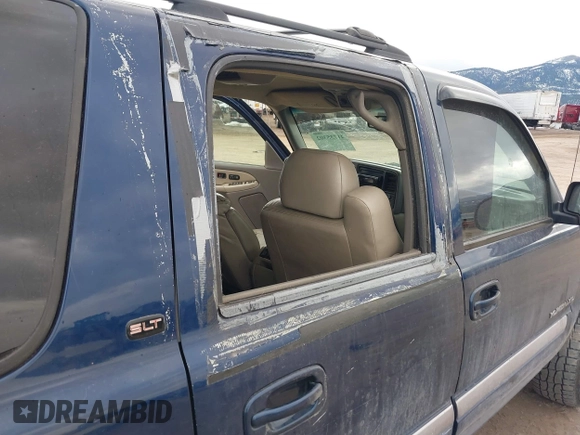 2000 GMC Yukon XL SLT with VIN 3GKFK16T0YG132022, listed as a IAAI auction lot 41735302 with 280,969 mi miles. Bid and sale history available at carsss.com. Image 6.