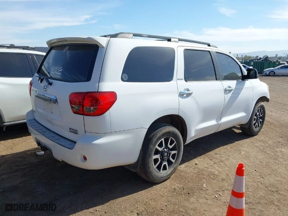 2008 Toyota Sequoia Ltd with VIN 5TDBY68A58S005799, listed as a IAAI auction lot 41537396 with 216,992 mi miles. Bid and sale history available at carsss.com. Image 4.