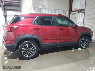2024 Chevrolet TrailBlazer LT with VIN KL79MPSL3RB121115, listed as a Copart auction lot 89150985 with 3,759 mi miles and Salvage Title. Bid and sale history available at carsss.com. Image 3.