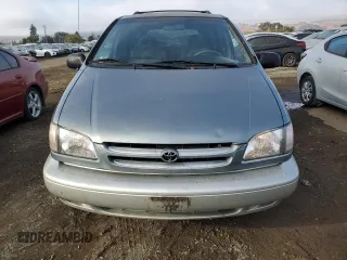 2000 Toyota Sienna LE with VIN 4T3ZF13C4YU209928, listed as a Copart auction lot 78900624 with 191,979 mi miles and Salvage Title. Bid and sale history available at carsss.com. Image 5.