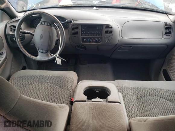 2001 Ford F-150 XL z VIN 1FTRX17L51KF49210, wystawiony jako Copart lot #45689785 z przebiegiem Nie podano mil oraz Szkoda całkowita • Salvage title. Historia ofert i sprzedaży dostępna na DreamBid. Obrazek 8.