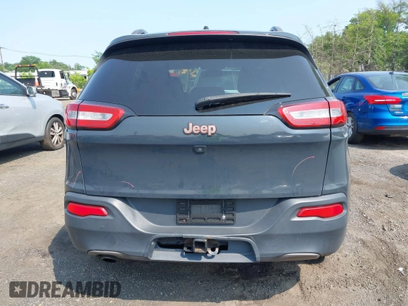 2017 Jeep Cherokee Latitude с VIN 1C4PJLCB7HW507397, выставлен на аукционе IAAI как лот 42382161 с пробегом 87 359 миль миль и . История ставок и продаж доступна на DreamBid. Изображение 16.