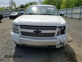 2008 Chevrolet Tahoe 3LT z VIN 1GNFK13068R145029, wystawiony jako Copart lot #55049795 z przebiegiem 167 835 mil mil oraz Szkoda całkowita • Salvage title. Historia ofert i sprzedaży dostępna na DreamBid. Obrazek 14.