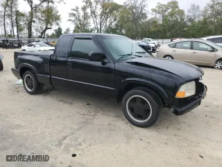 2000 GMC Sonoma SLS w/1SR Pkg with VIN 1GTCS1959Y8302590, listed as a Copart auction lot 49321645 with 177,068 mi miles and Salvage Title. Bid and sale history available at carsss.com. Image 4.