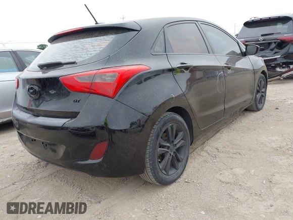 2015 Hyundai Elantra GT with VIN KMHD35LH3FU241149, listed as a IAAI auction lot 42163508 with 124,121 mi miles. Bid and sale history available at carsss.com. Image 4.