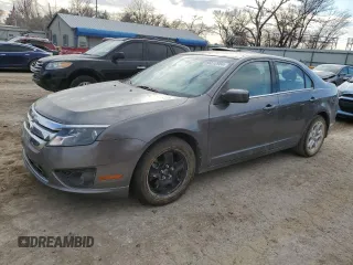 2011 Ford Fusion SE with VIN 3FAHP0HAXBR109201, listed as a Copart auction lot 86512984 with 83,352 mi miles and Salvage Title. Bid and sale history available at carsss.com. Image 1.