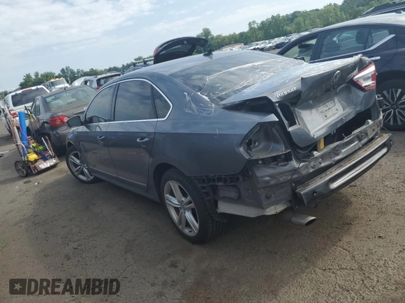 2015 Volkswagen Passat SEL Premium with VIN 1VWCV7A34FC006176, listed as a Copart auction lot 60224195 with 107,983 mi miles and Salvage title. Bid and sale history available at DreamBid. Image 2.