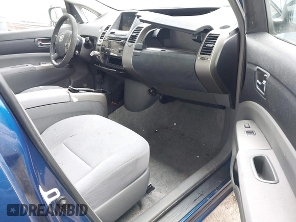 2009 Toyota Prius with VIN JTDKB20U797839844, listed as a IAAI auction lot 42117077 with 233,113 mi miles. Bid and sale history available at carsss.com. Image 5.