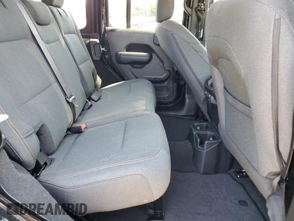 2024 Jeep Wrangler Sport S z VIN 1C4PJXDGXRW334039, wystawiony jako Copart lot #62534415 z przebiegiem 13 528 mil mil oraz Szkoda całkowita • Salvage title. Historia ofert i sprzedaży dostępna na DreamBid. Obrazek 11.