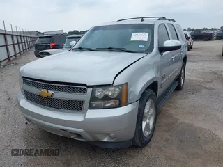 2011 Chevrolet Tahoe LT with VIN 1GNSCBE05BR190310, listed as a IAAI auction lot 42243623 with 249,453 mi miles and . Bid and sale history available at DreamBid. Image 17.