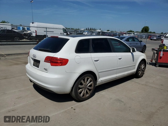 2009 Audi A3 Premium z VIN WAUKF78P39A017316, wystawiony jako Copart lot #54247945 z przebiegiem 172 877 mil mil oraz Czysty tytuł • Clean title. Historia ofert i sprzedaży dostępna na DreamBid. Obrazek 3.