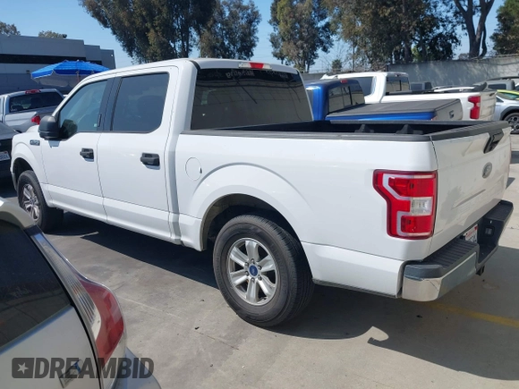2018 Ford F-150 XL with VIN 1FTEW1C57JKD25820, listed as a IAAI auction lot 41848798 with 116,109 mi miles. Bid and sale history available at carsss.com. Image 3.