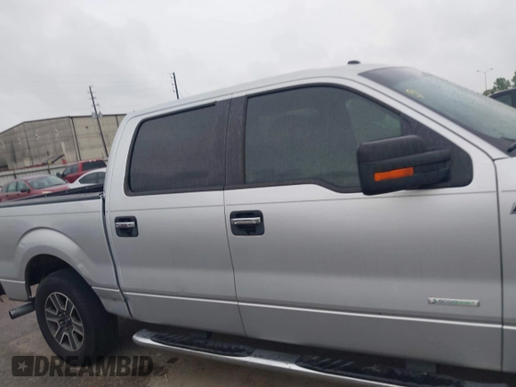 2013 Ford F-150 XL with VIN 1FTFW1CT0DKE03085, listed as a IAAI auction lot 42101522 with 266,770 mi miles and . Bid and sale history available at carsss.com. Image 13.